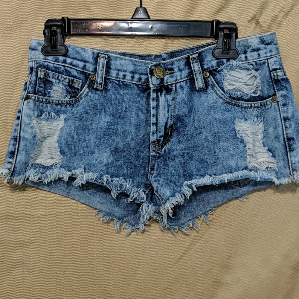 Acid wash distressed booty shorts